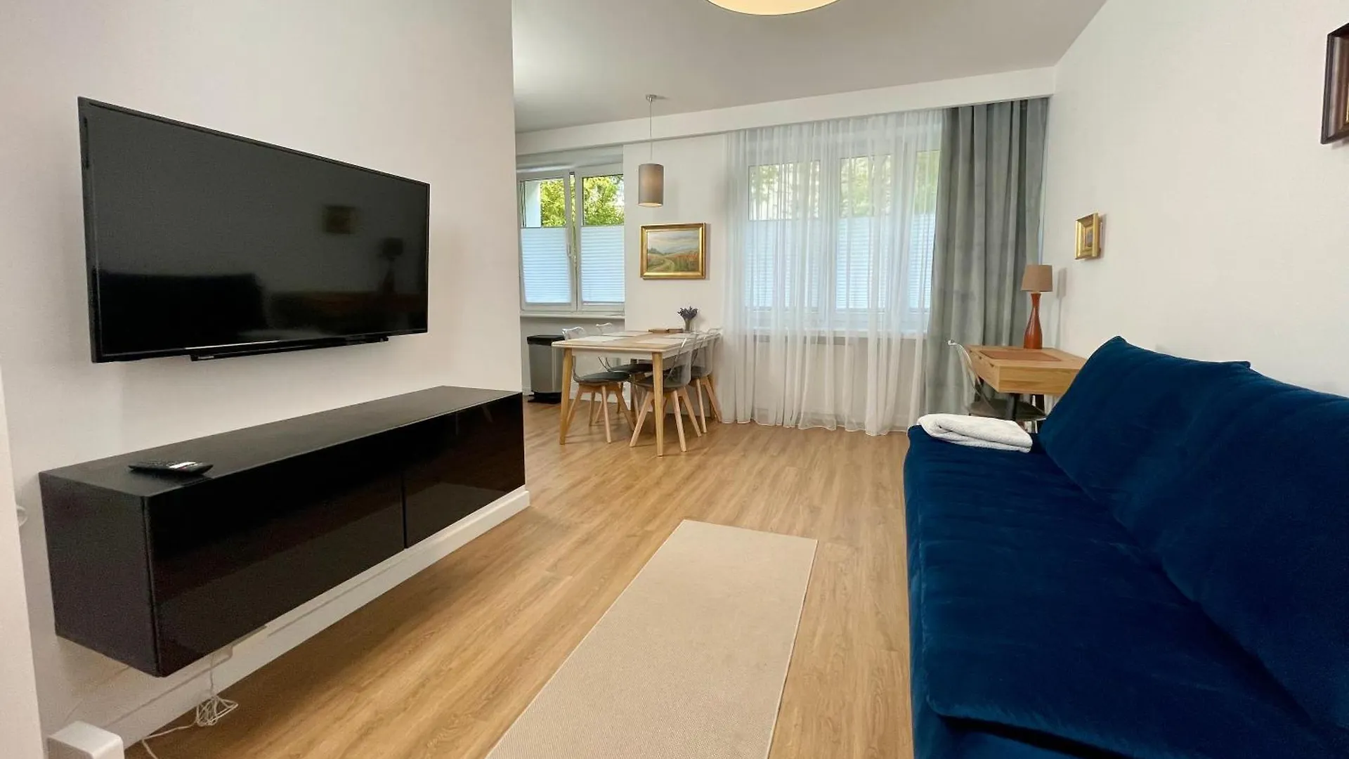 Przy Lazienkach Krolewskich Apartment Warsaw